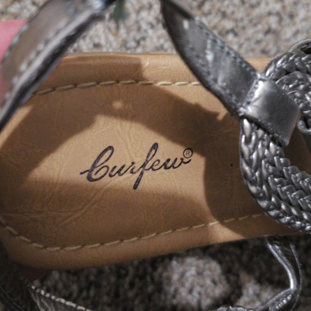 Silver sandals - Picture 3 of 6